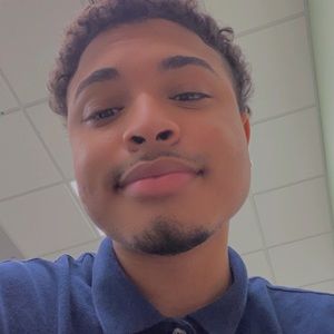 Meet your Posher, Julius